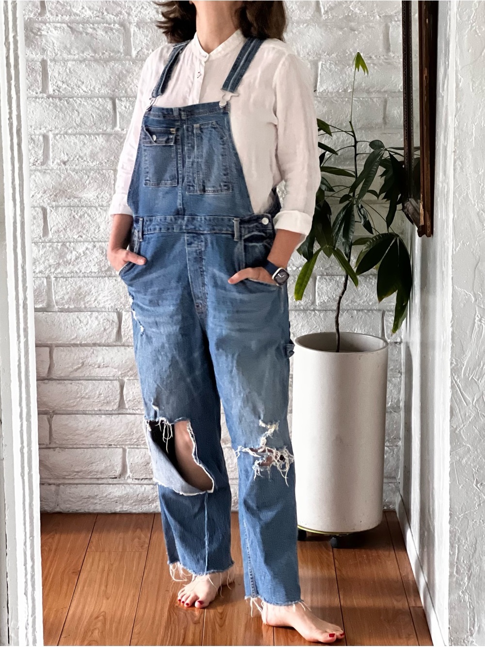 Pilcro Distressed Blue Denim Overalls Sz 32  E1 - Picture 7 of 10